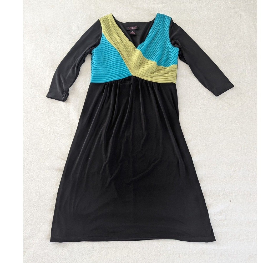 Signature By Robbie Bee Dress Black Colorblock Pleated V-Neck Sz 6 Mod Retro